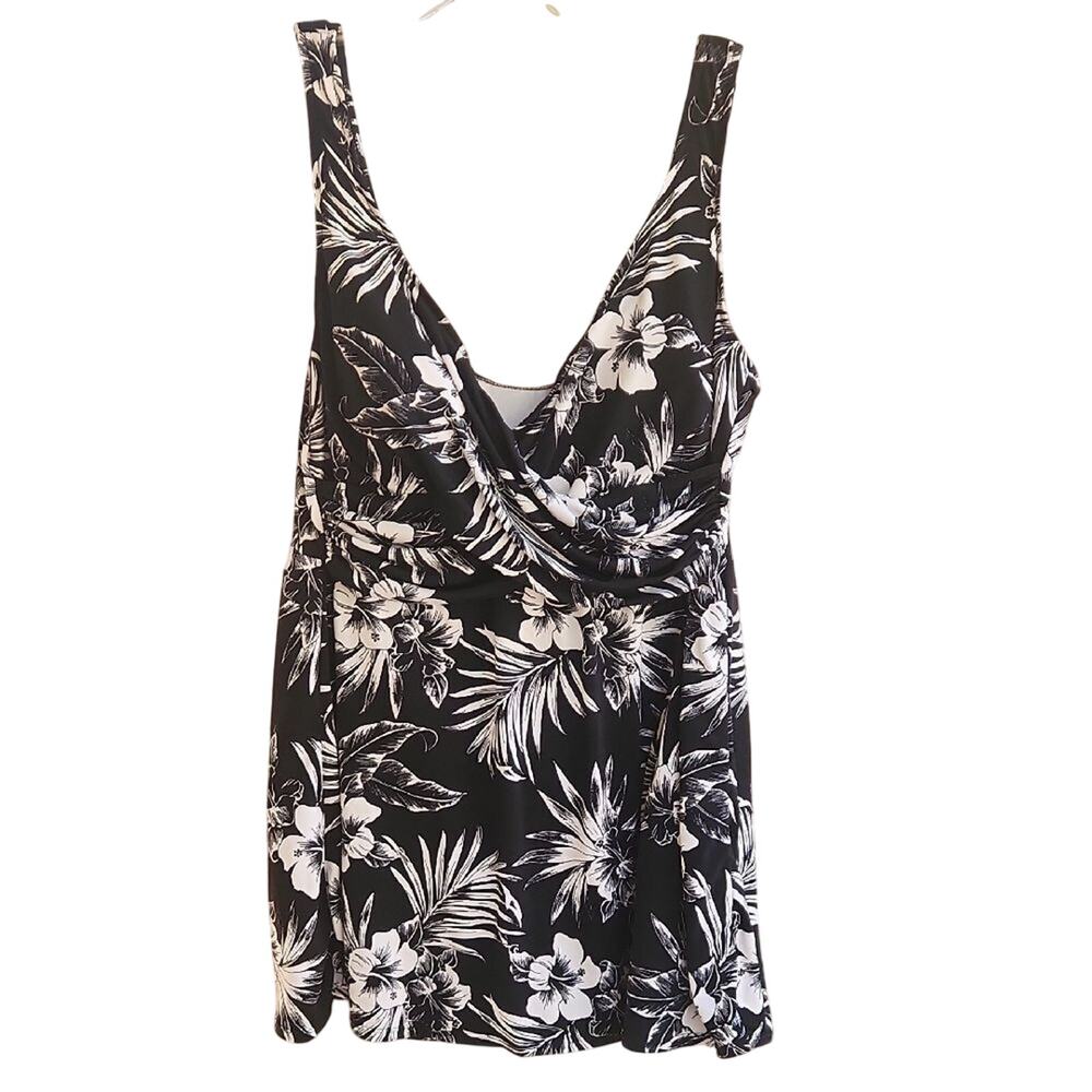 Catalina Black and White One Piece Swimsuit women's Plus size 2X